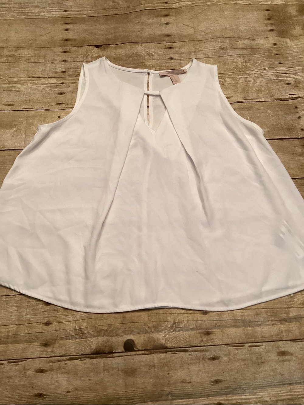 Women’s White Sleeveless Keyhole Blouse